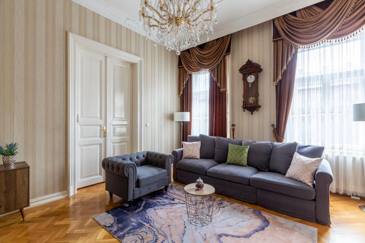 Luxury Central Home Next To The New York Cafe بودابست المظهر الخارجي الصورة
