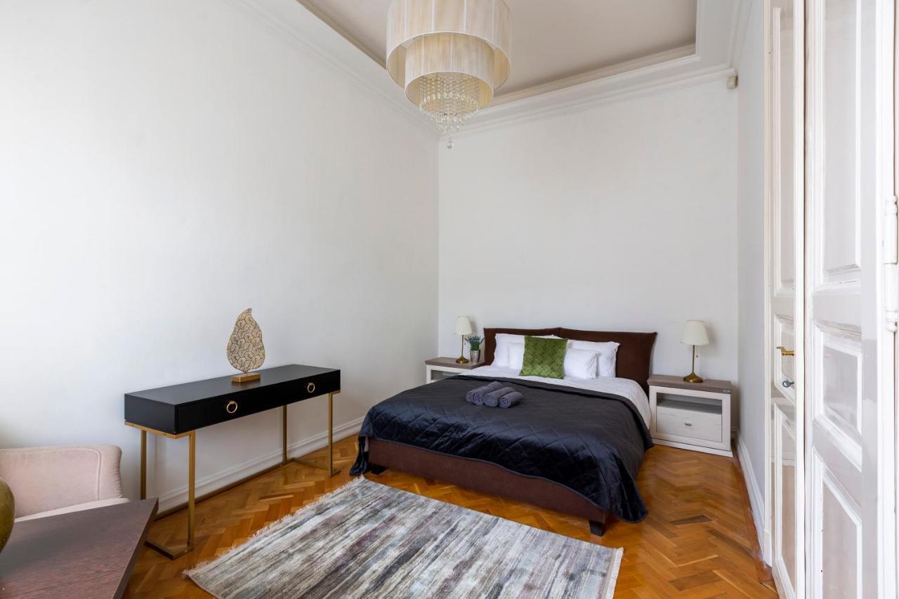 Luxury Central Home Next To The New York Cafe بودابست المظهر الخارجي الصورة