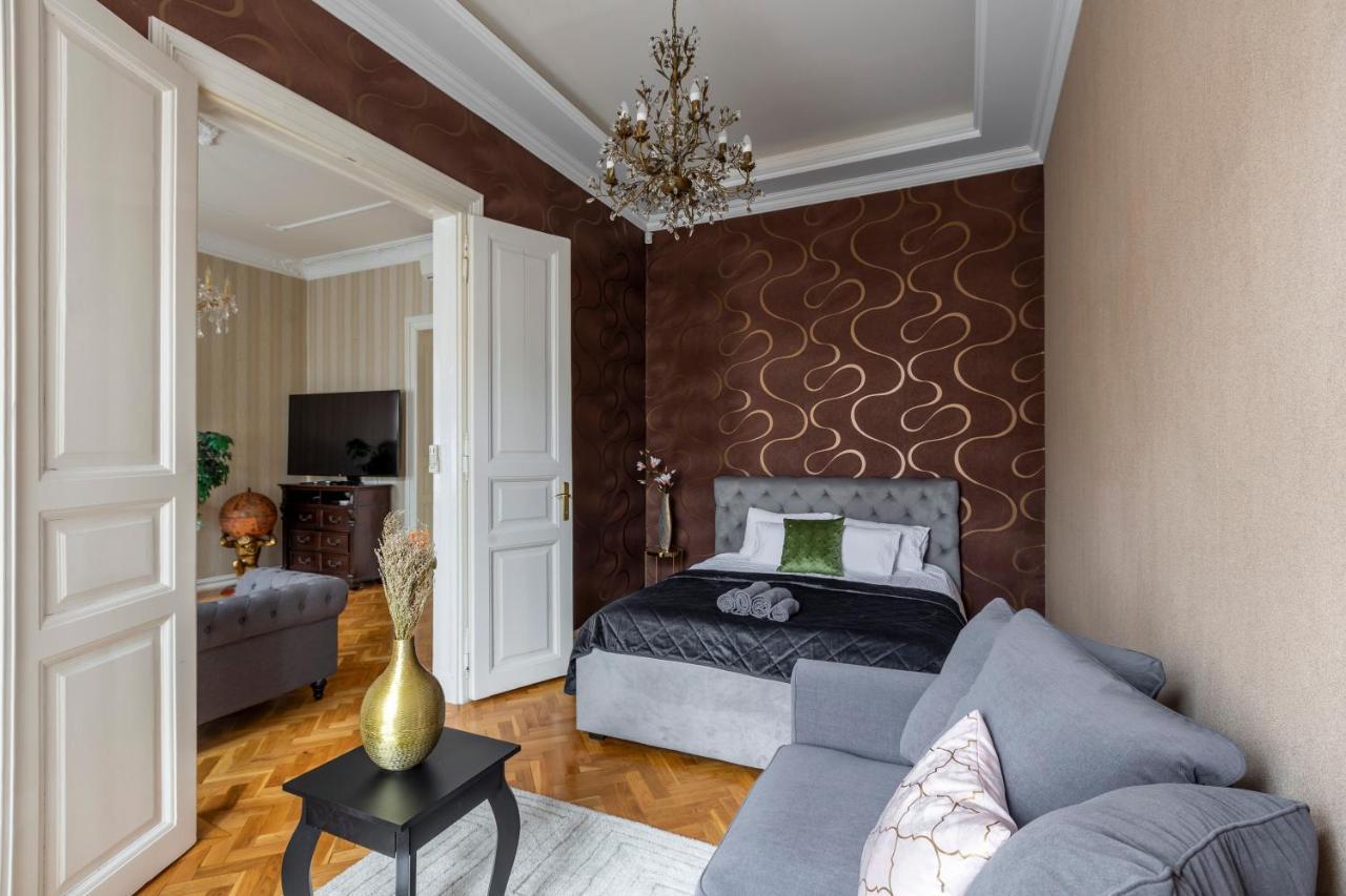 Luxury Central Home Next To The New York Cafe بودابست المظهر الخارجي الصورة
